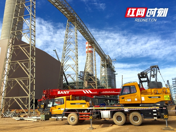 三一設(shè)備參建南非非洲最大火電站。.jpg